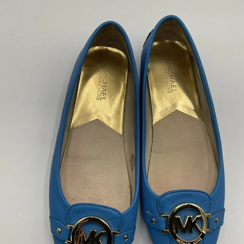 MICHAEL KORS  Saffiano Leather Flat Shoe Blue and Gold Size 8.5